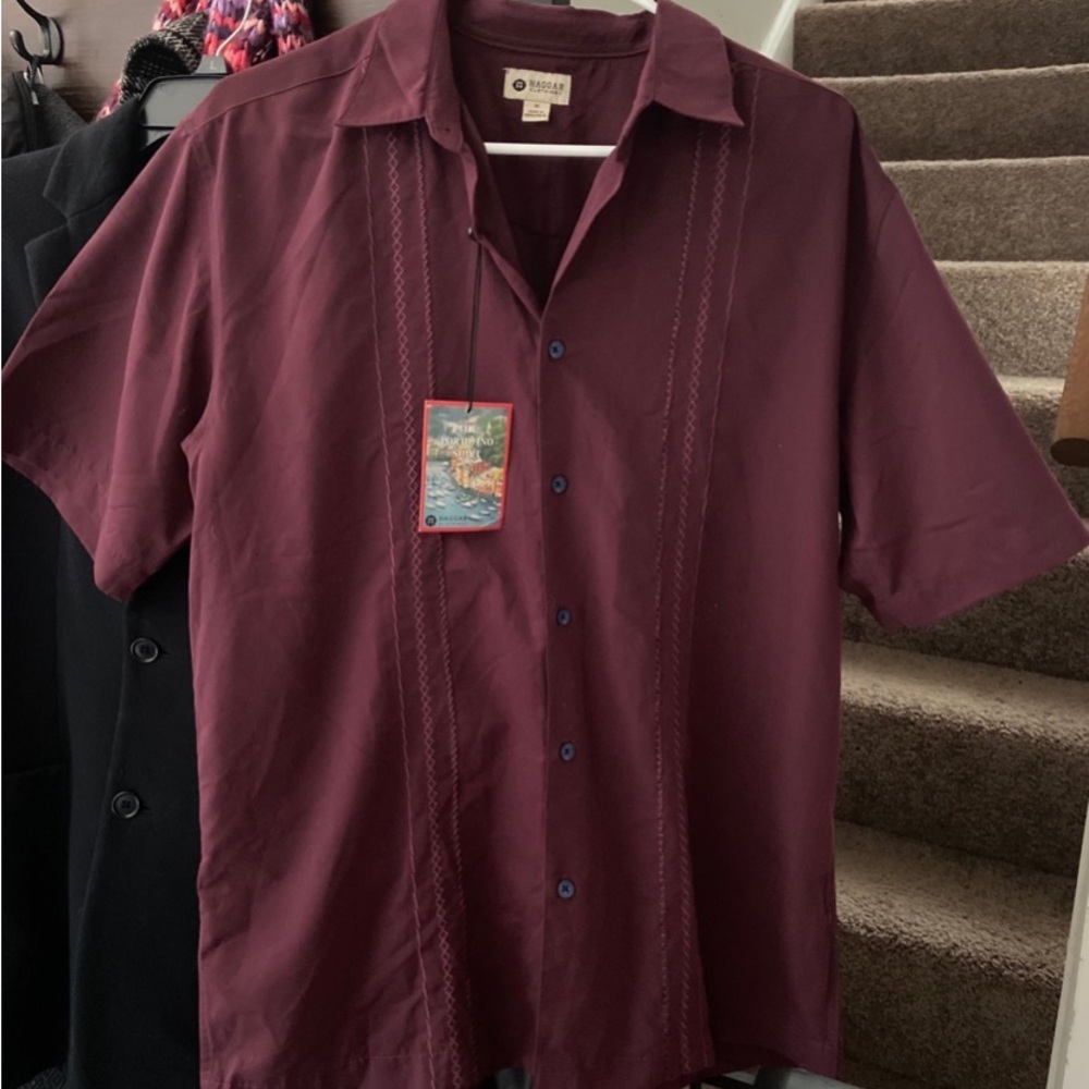 NWT MEN’S HAGGAR BUTTON DOWN SHIRT